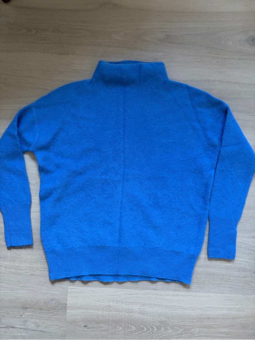 Vince Plush 100% Cashmere Funnel Neck Sweater Blue S/P
